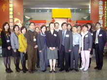 蘇志中院長、劉素瑛副院長率領護理、醫技和行政主管參加聯誼茶會