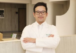 新聞圖片:劇烈胸痛誤當胃食道不適  竟是罕見「自發性食道破裂」